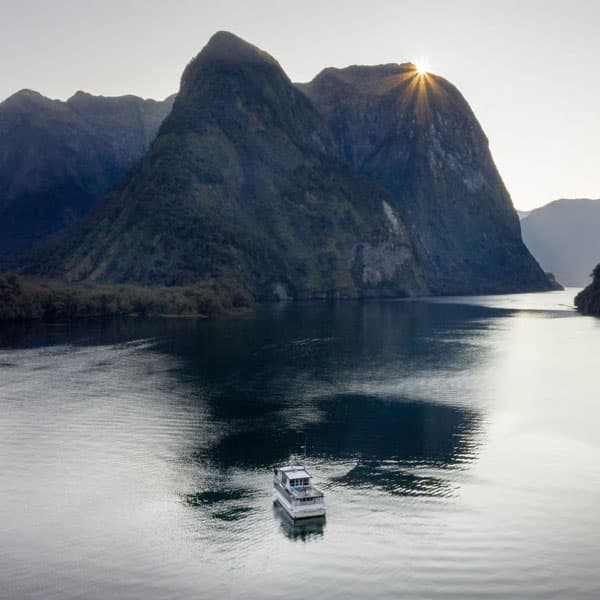 Premium Cruise with Champagne and canapés