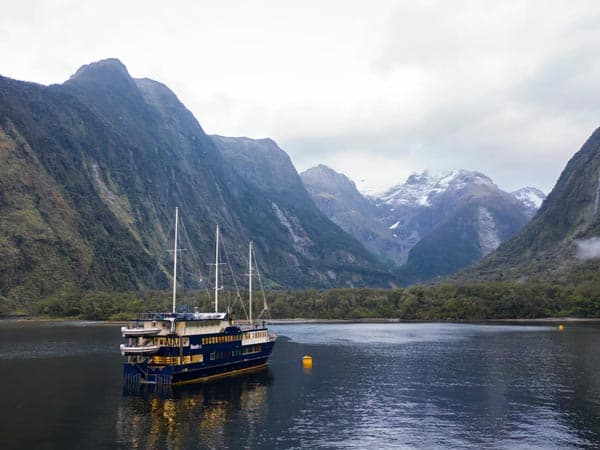 Real NZ - Milford Mariner