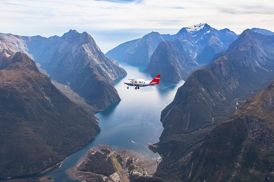 Survol en avion de Milford Sound